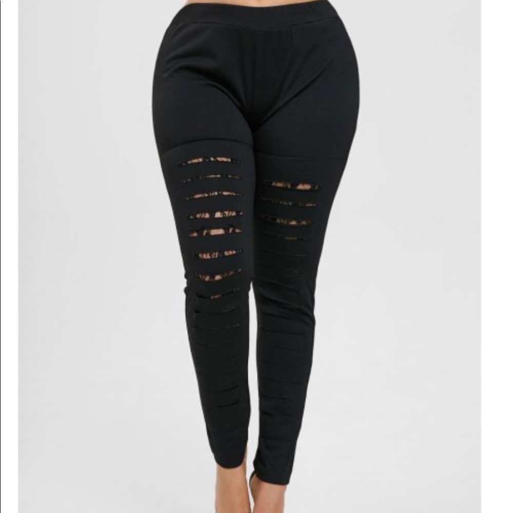 Plus Size Lace Trim Ripped Leggings